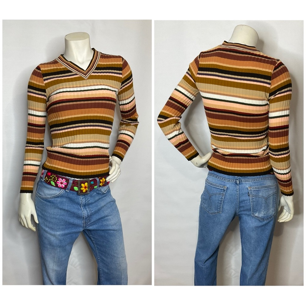 1970’s VTG Striped V Neck RIbbed Knit Pullover Sweater Size Small